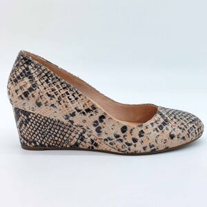Vionic Snakeskin Wedge Heels 9.5 Nude Black Snake Print Orthaheel Comfort Shoes